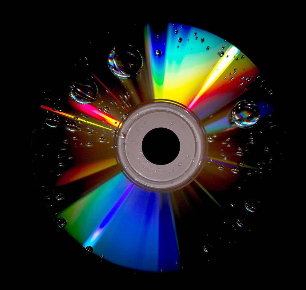 Cdrom Aside R1 Db21570e7a21335a4b5e72578636e9c9